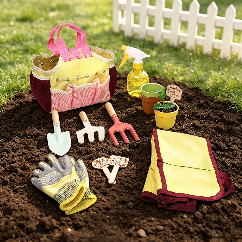 Gardening Tools Uses - مجموعة أدوات حديقة للأطفال للعب التظاهري