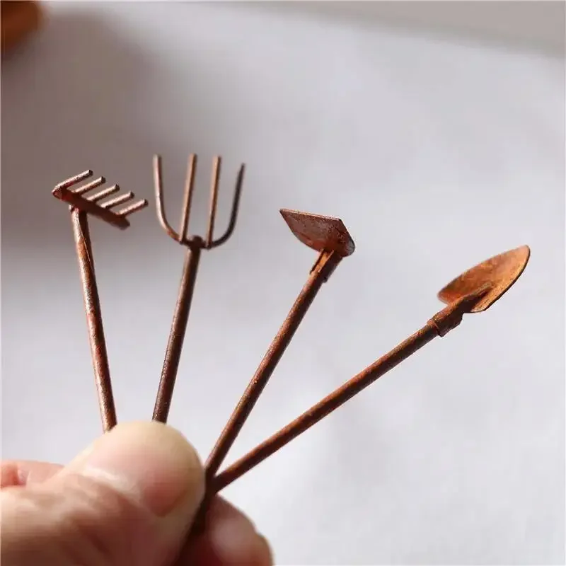 زينات حديقة مصغرة ، مشغولات مع - مراجعة Gardening Tools Toys وسعره