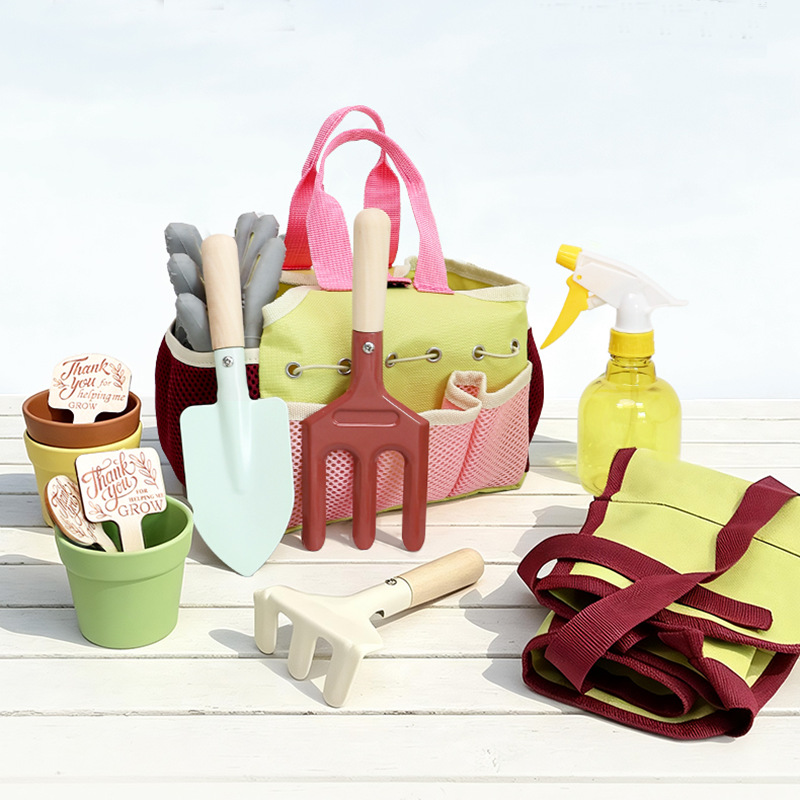 مجموعة أدوات حديقة للأطفال للع - مراجعة Gardening Tools Uses وسعره